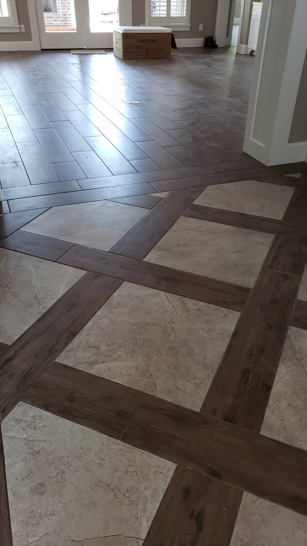 Floors2Interiors Photo Gallery : Tile and hardwood